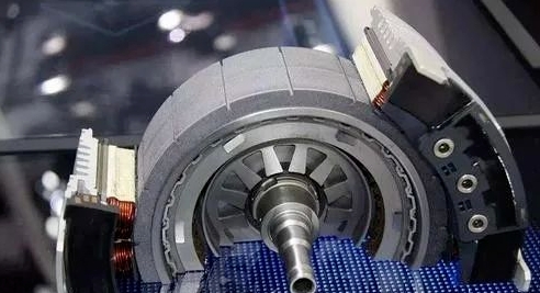 永磁同步電機為啥成為主要的驅(qū)動電機？